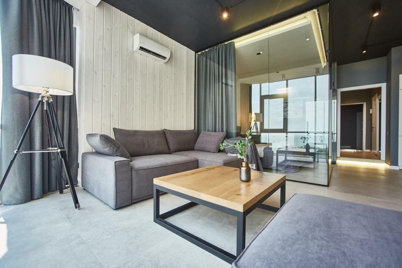 Gagarin Plaza Luxury Sea View Apartments Odessa Zewnętrze zdjęcie